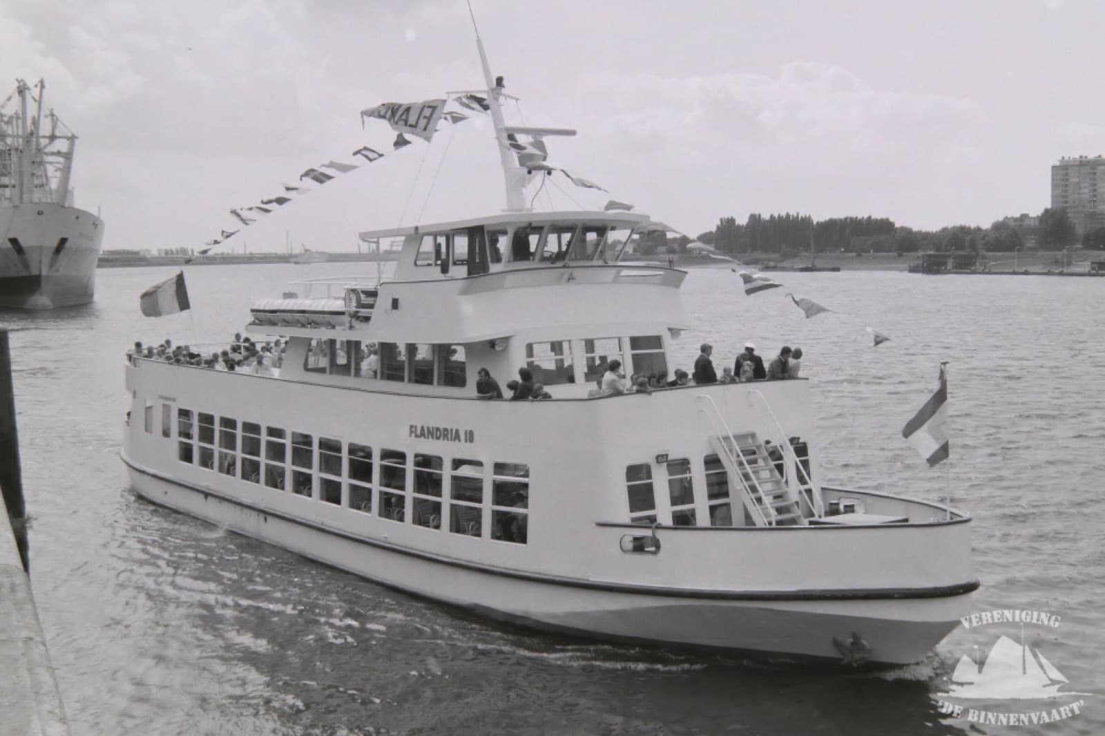 De Flandria 18, nu de Hembrug ÉÉN, historische foto 2